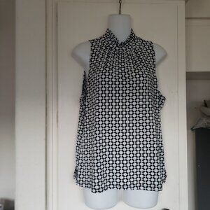 Staphen and casey Size XL Oxtygan squares Sleeveless top